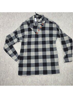 7th Ray Women’s Plaid Pullover Button Detail Sweater Gray & Black Medium